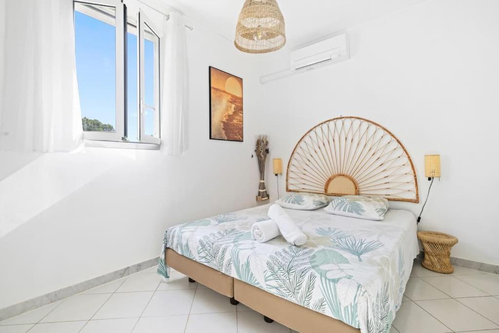 La Villa Julia - Calme - Spacieux - Parking Prive - Climatisation Menton Exteriér fotografie